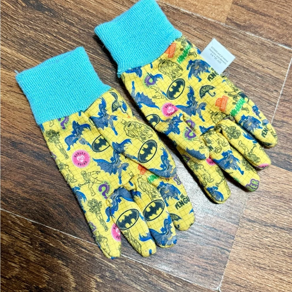 Batman Kids Mittens - Yellow and Blue